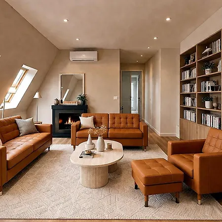 Plaza George V - Champs-elysees - 190m2 - 4 Bedrooms - Air Conditioning Apartment